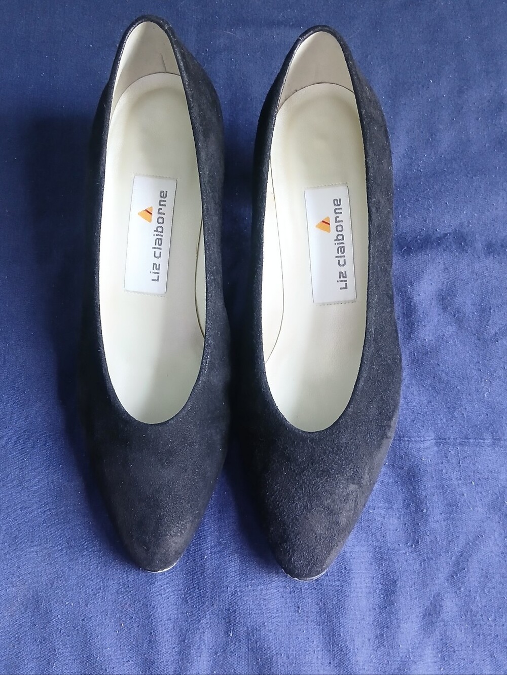 Liz Claiborne Black Suede Pointed-Toe Flats